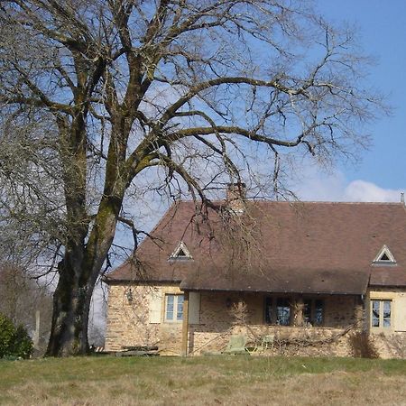 Bed and Breakfast Sapharey à Sarrazac  Extérieur photo